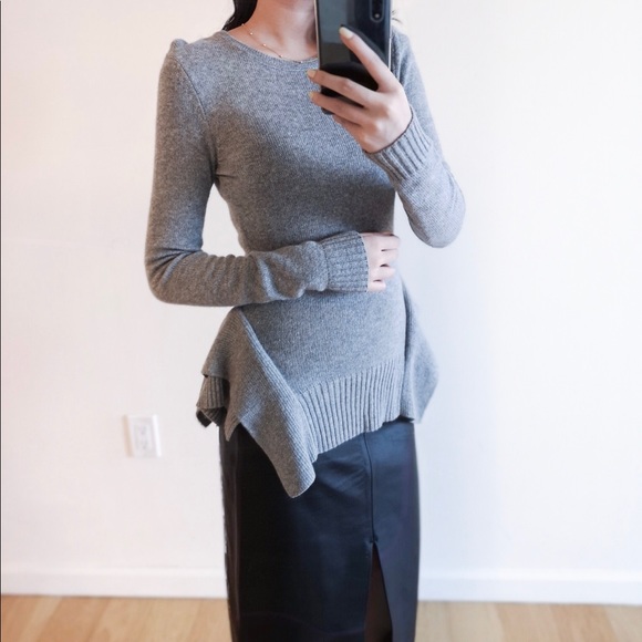 BCBGMaxAzria Sweaters - 🆕 BCBGMaxAzria angora sweater